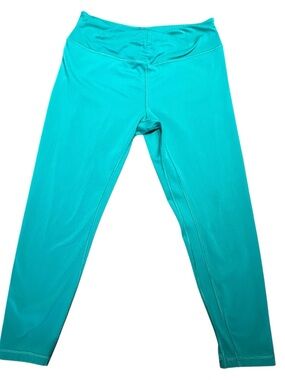 Victoria’s Secret Green Scrunch Back Leggings Size Large Activewear